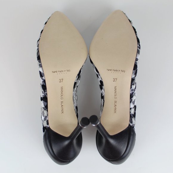 NEW MANOLO BLAHNIK Hangisi Mid-Heel Satin & Lace Pumps - Picture 12 of 13